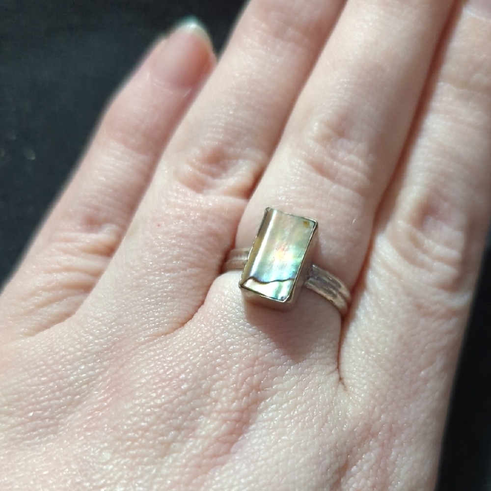 Silver Plated White Abalone Shell Dainty Delicate Statement Ring - Size 8